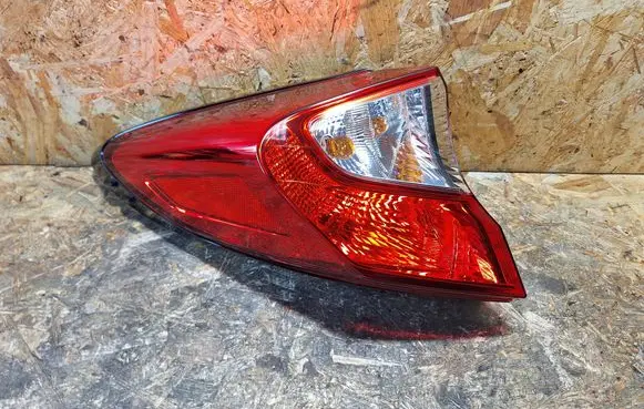Toyota C-HR I Rear/tail lights 81560-f4010-00