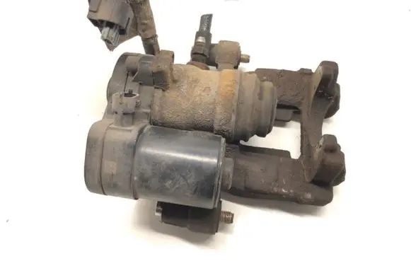 Rear brake caliper