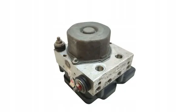 Mitsubishi Galant Eterna Master brake cylinder 4670B229