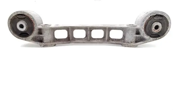 Mercedes-Benz Vito Viano W639 Rear differential/diff mount bracket A6393530347 A6399880410