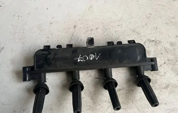 Peugeot 1007 High voltage ignition coil