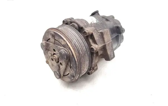 Fiat Punto Evo Air conditioning (A/C) compressor (pump) 51803075