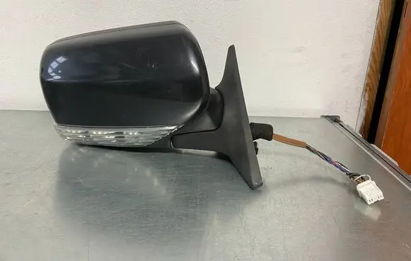 Subaru Forester SG Front door electric wing mirror VC02-015 011021