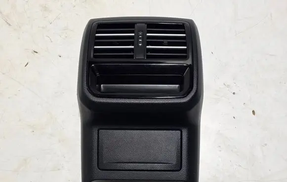 Volkswagen PASSAT B8 Rear air vent grill 3G0857100H 3G0863916 3G0864131