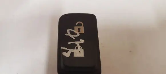 Central locking switch button