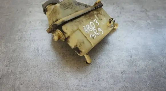 Audi A8 S8 D3 4E Power steering fluid tank/reservoir 4E0422373M