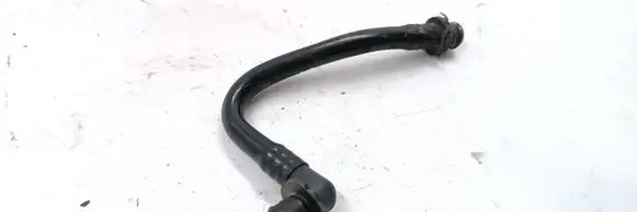Volkswagen PASSAT B5 Vacuum line/pipe/hose 443611