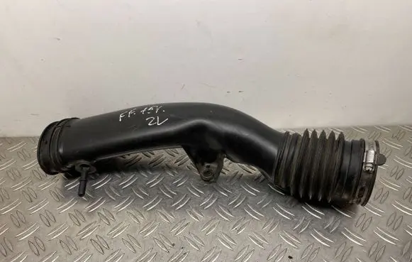 Ford Fusion II Air intake hose/pipe ds739r504fb