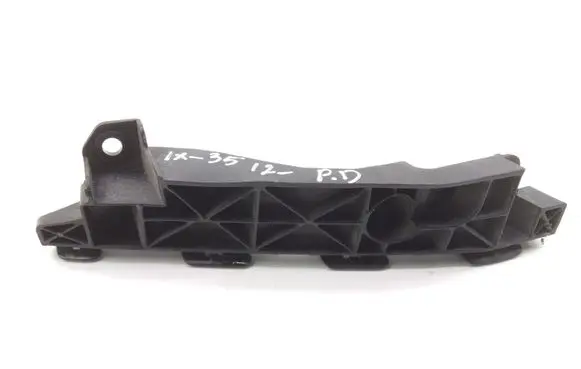 Hyundai ix35 Front bumper mounting bracket 865142Y000