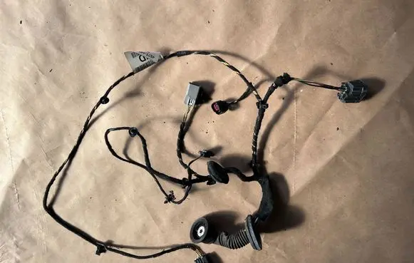 Ford Mondeo Mk III Front door wiring loom/harness boot 4S7T-14K138