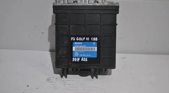 Volkswagen Golf III Engine control unit/module 0261200275 1H0907311A