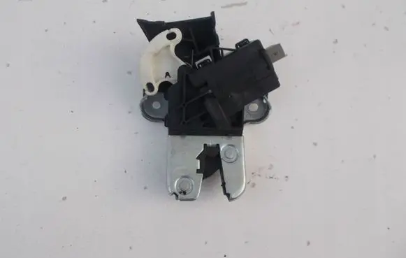 Audi A4 S4 B8 8K Tailgate/trunk/boot lock/catch/latch 4F5827505D