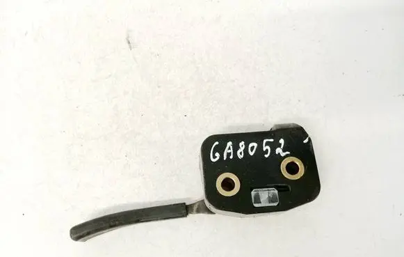 Mazda 121 SM Seat back rest lock catch R7WMB