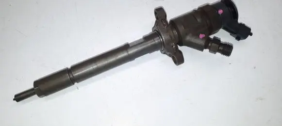 Ford Focus Fuel injector 0445110353
