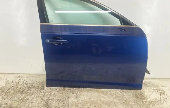 Audi A4 S4 B9 Front door