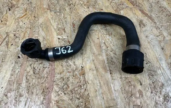 BMW M5 F90 Engine coolant pipe/hose 7854305 16269713