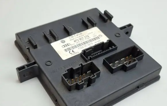 Audi A6 S6 C6 4F Comfort/convenience module 4F0907279 4F0910279K