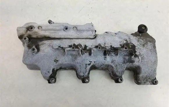 Mercedes-Benz ML W163 Rocker cam cover 