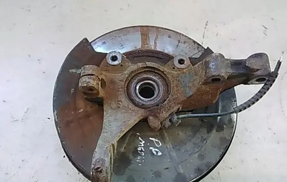 Opel Meriva B Front wheel hub