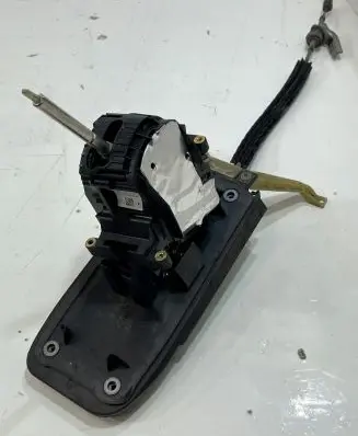 Porsche Cayenne (92A) Gear selector/shifter in gearbox 7P5713025AB