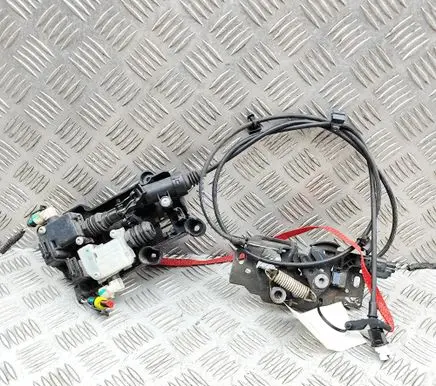 Tesla Model X Engine bonnet/hood lock/latch loop/hook 105799100D 103301100C