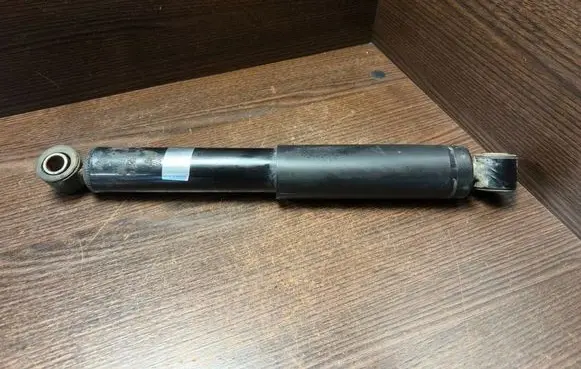 Iveco Daily 3rd gen Front shock absorber/damper FT11228