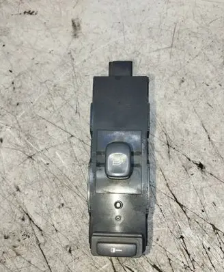 Volvo S60 Electric window control switch 8682837 MP325400107
