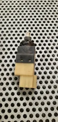 Mercedes-Benz Vito Viano W639 Brake pedal sensor switch 015453809
