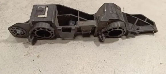 Opel Insignia B Front bumper mounting bracket 39145053