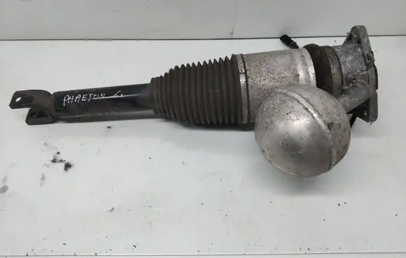 Volkswagen Phaeton Air suspension rear shock absorber 3D0616001M