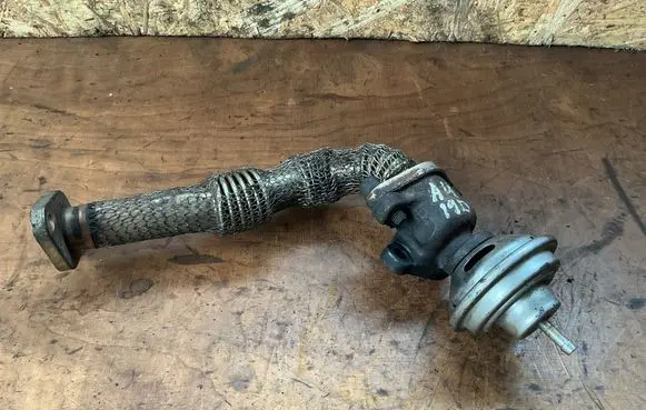 Audi A4 S4 B5 8D EGR valve line/pipe/hose 028131521r