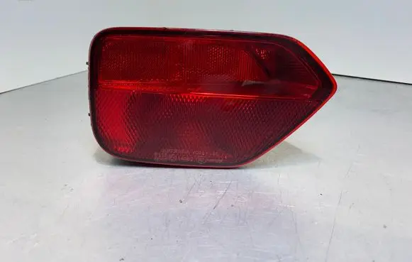 Subaru Outback (BS) Rear tail light reflector A048696