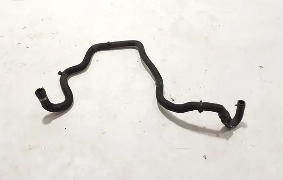 Renault Trafic III (X82) Engine coolant pipe/hose 110613261R
