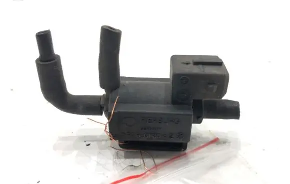 Land Rover Range Rover Sport L320 Fuel pressure regulator 7.02428.00