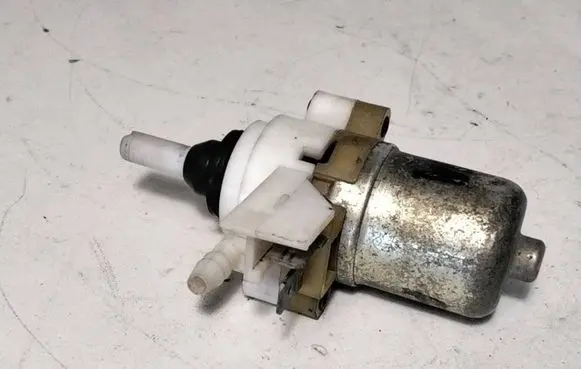 Fiat Croma Windscreen/windshield washer pump
