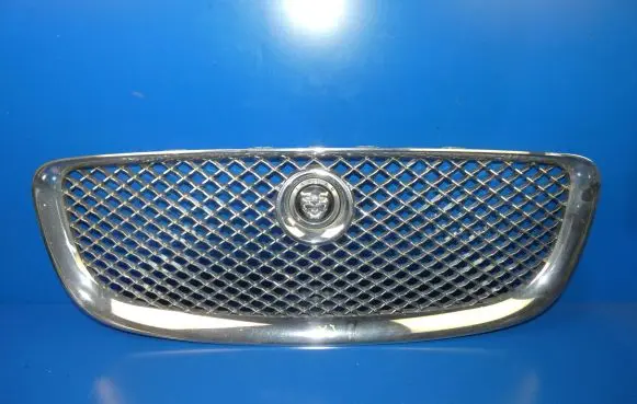 Jaguar XJ X351 Front grill