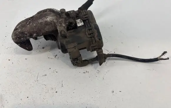 Mercedes-Benz B W246 W242 Rear brake caliper A2464232298