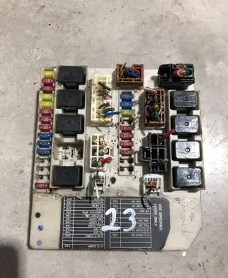 Nissan Micra Fuse module 284B7AX615