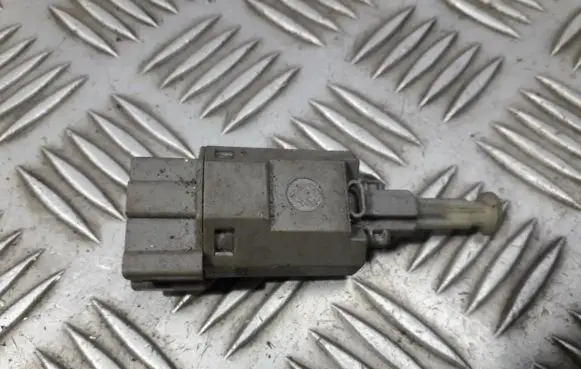 Brake pedal sensor switch