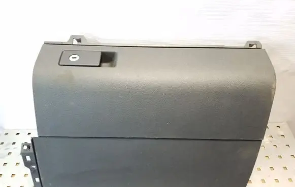Volkswagen Touran I Glove box 1T1857097C