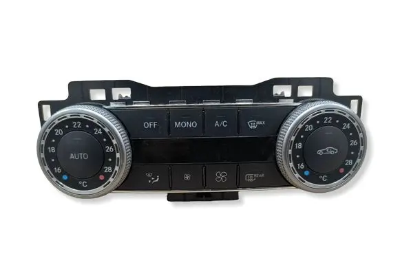 Mercedes-Benz GLK (X204) Climate control unit 2048304190 SW370901 0W2109