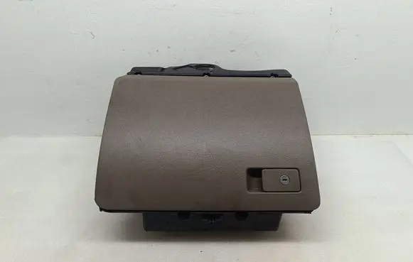 Volkswagen PASSAT B6 Glove box 3C1857114 T0024226 P0108696