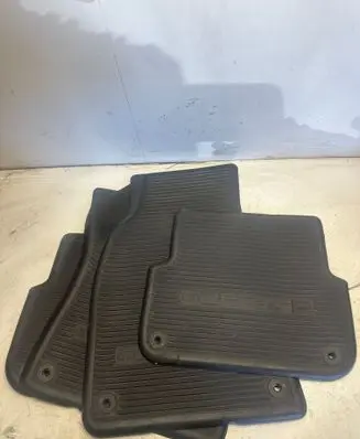 Audi A6 S6 C6 4F Car floor mat set 4F0061511