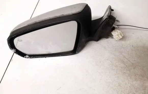 Chrysler Sebring (ST-22 - JR) Front door electric wing mirror e11026011