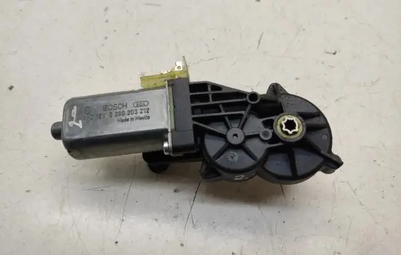 Chrysler 300 - 300C Seat adjustment motor 0390203212