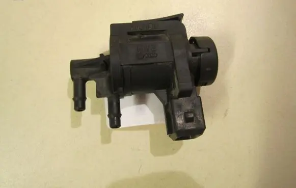Volkswagen Polo V 6R Turbo solenoid valve 191906283A