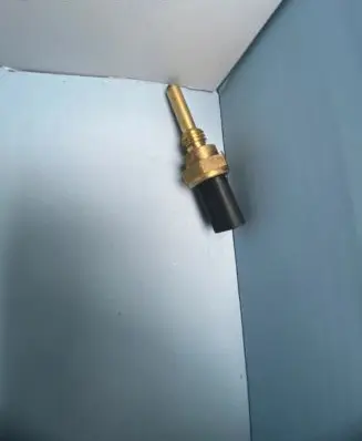 Coolant temperature sensor
