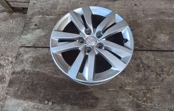 Peugeot 308 R16 alloy rim 9677989577