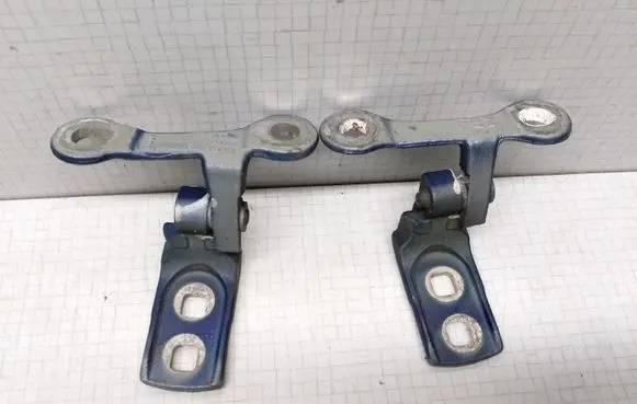 Opel Vectra C Front door hinge set 
