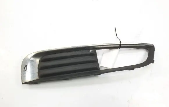 Opel Insignia A Front bumper lower grill 13238371